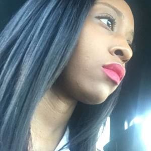 Meet your Posher, Jillian